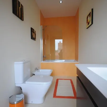 فيلة Marinhas Sleeps 10 With Pool And Wifi *