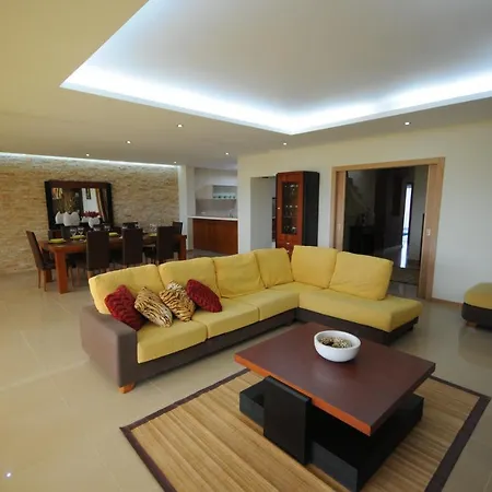 Marinhas Sleeps 10 With Pool And Wifi فيلة *