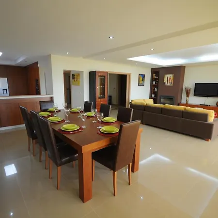 Marinhas Sleeps 10 With Pool And Wifi فيلة *