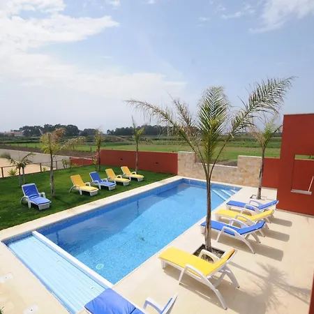 فيلة Marinhas Sleeps 10 With Pool And Wifi *